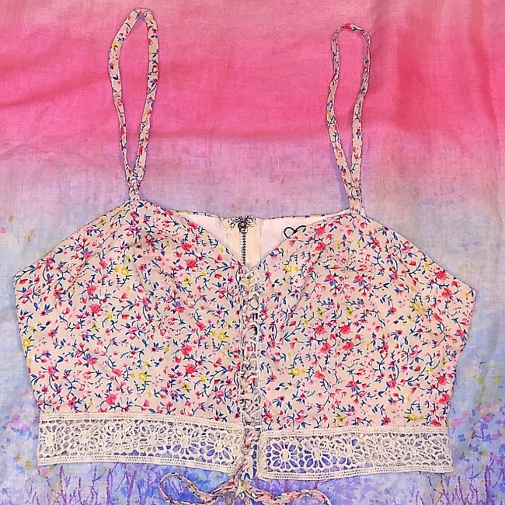 NWT One Way Floral Crop Top